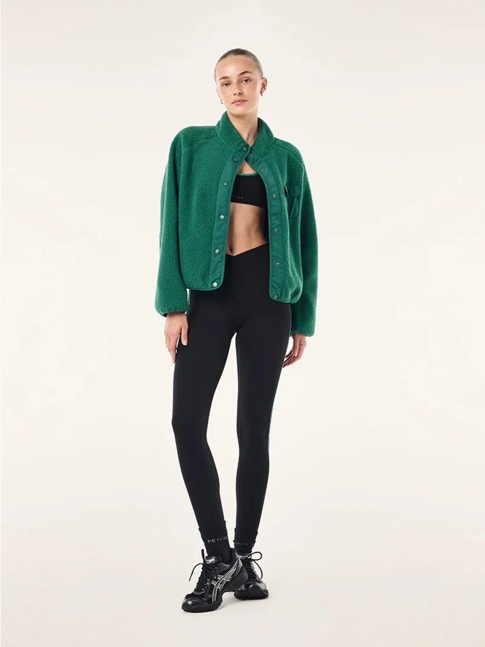 P.E Nation Takeover Jacket In Amazon green new tags won’t leave up long! Large! - Picture 6 of 7